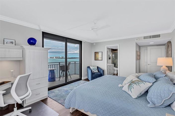 Image No.28-2 Bed Property for sale