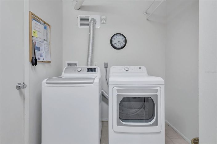 Image No.53-2 Bed Property for sale