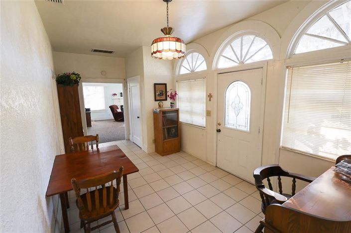 Image No.11-3 Bed Property for sale