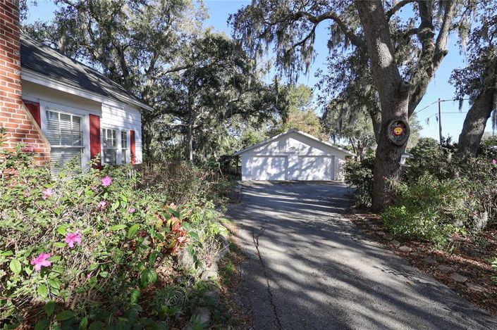 Image No.28-3 Bed Property for sale