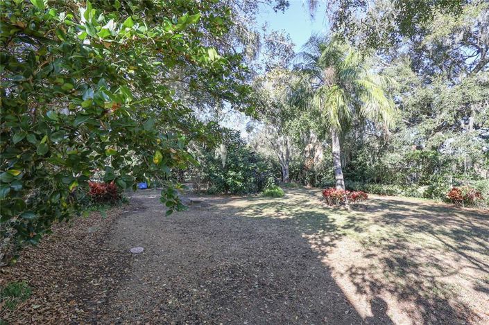 Image No.35-3 Bed Property for sale