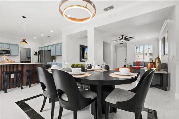 Image No.7-5 Bed Property for sale