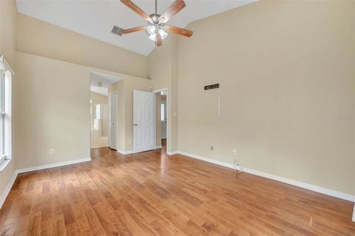 Image No.24-Propriété de 4 chambres à vendre à Clermont