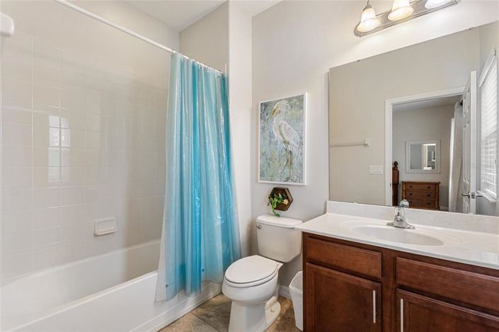 Image No.38-5 Bed Property for sale