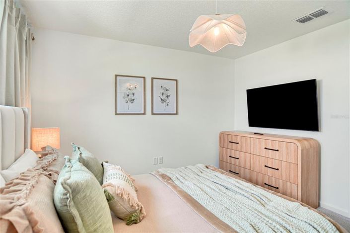 Image No.51-7 Bed Property for sale