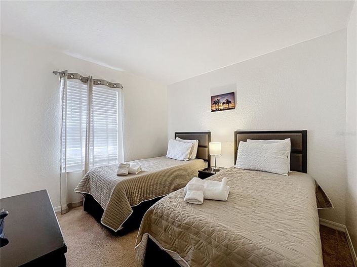 Image No.21-4 Bed Townhouse for sale