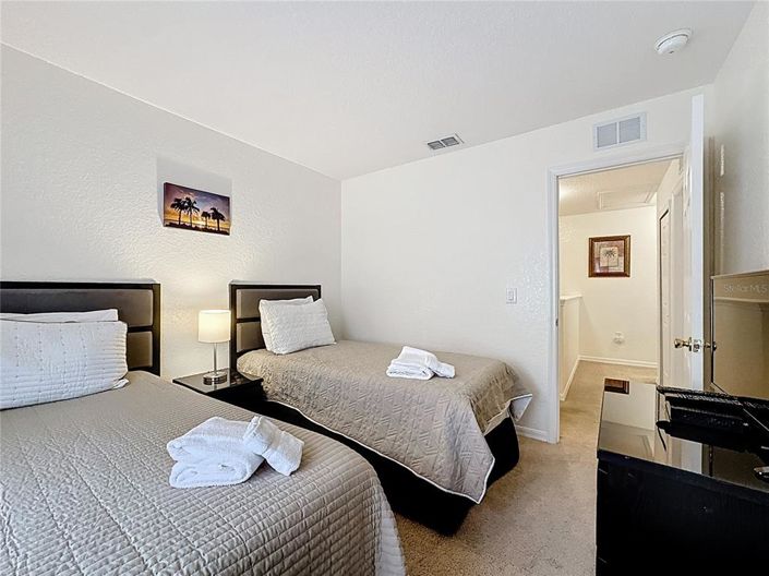 Image No.22-4 Bed Townhouse for sale