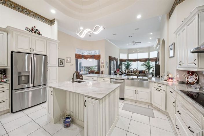 Image No.5-Propriété de 5 chambres à vendre à Orlando