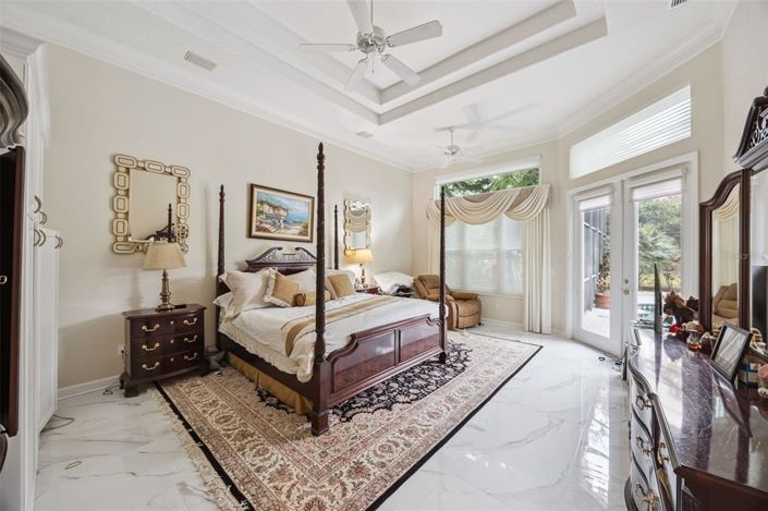 Image No.8-Propriété de 5 chambres à vendre à Orlando