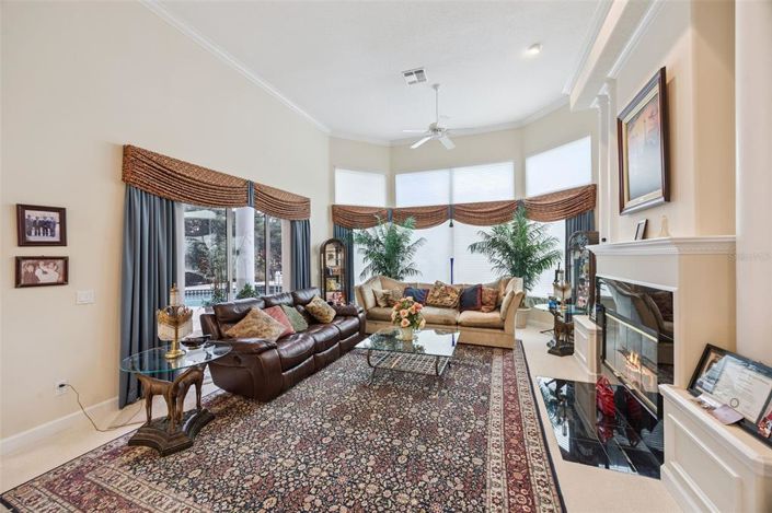 Image No.9-Propriété de 5 chambres à vendre à Orlando