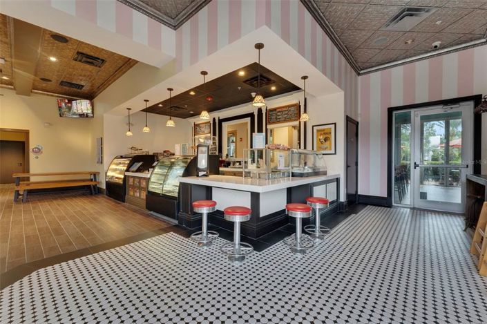 Image No.29-4 Bed Townhouse for sale