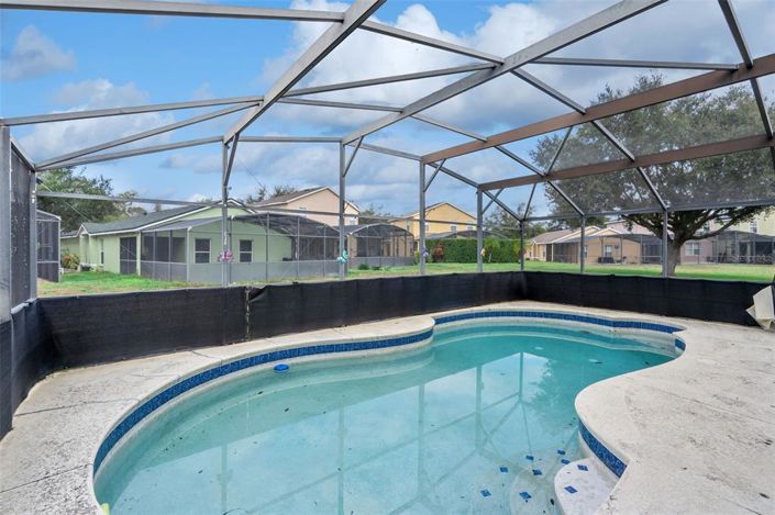 Image No.18-4 Bed Property for sale