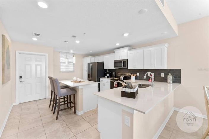 Image No.2-2 Bed Property for sale