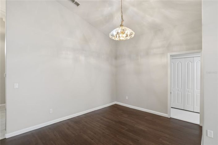 Image No.14-Propriété de 3 chambres à vendre à Clermont