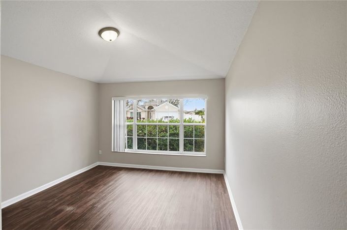 Image No.18-Propriété de 3 chambres à vendre à Clermont