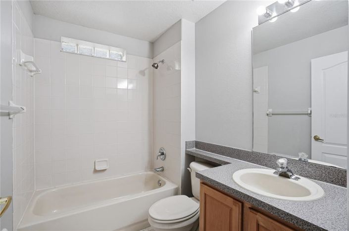 Image No.22-Propriété de 3 chambres à vendre à Clermont