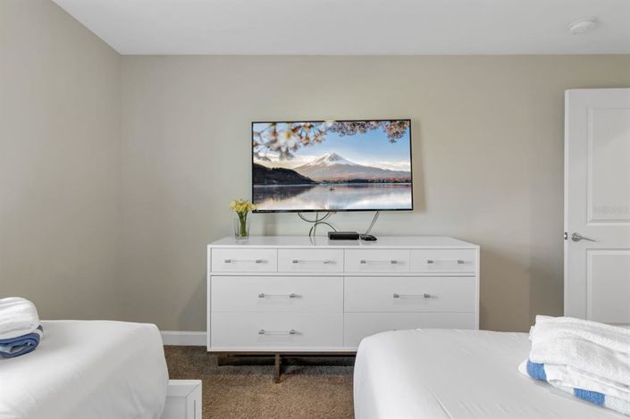 Image No.21-4 Bed Townhouse for sale