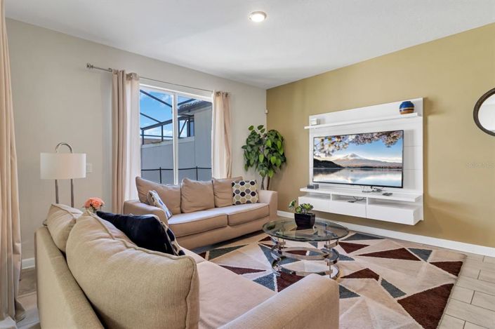 Image No.8-4 Bed Townhouse for sale