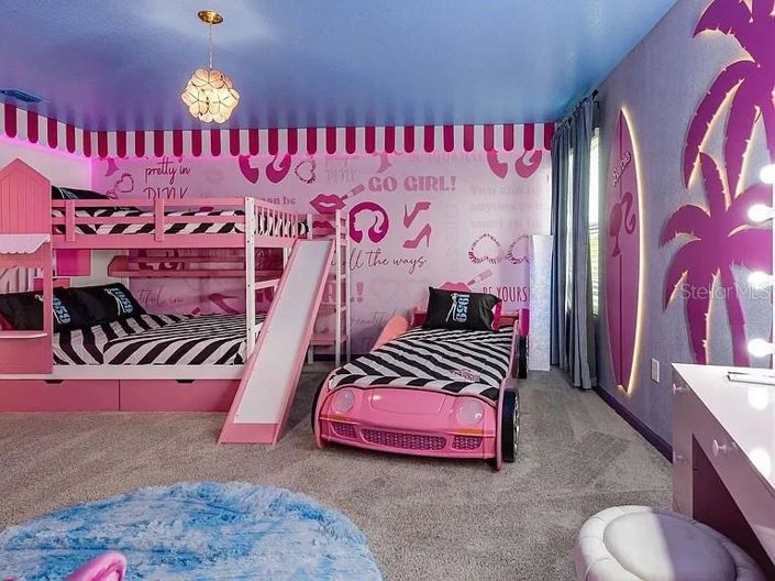 Image No.36-9 Bed Property for sale