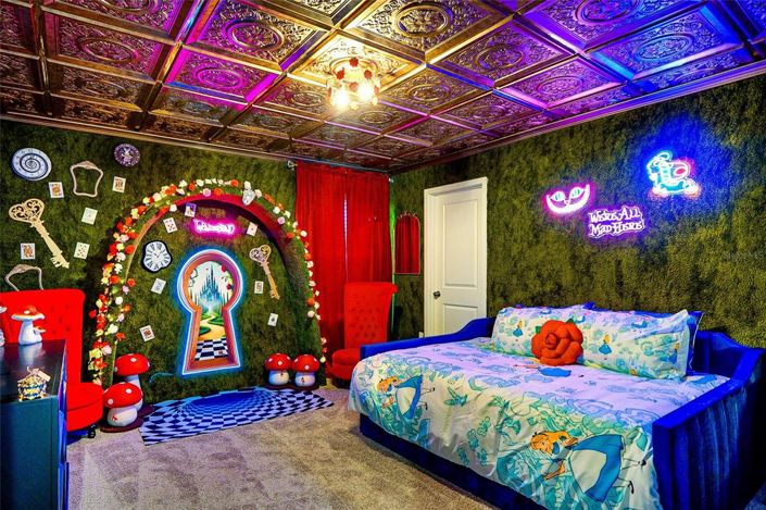 Image No.39-10 Bed Property for sale