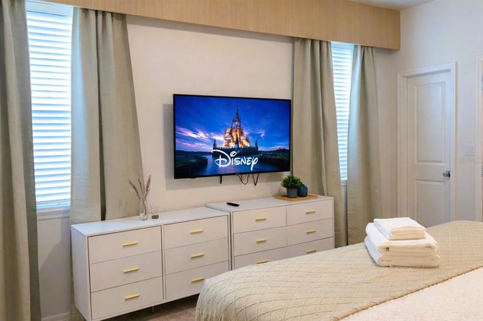 Image No.21-10 Bed Property for sale