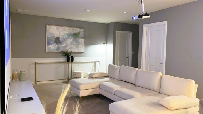 Image No.30-10 Bed Property for sale