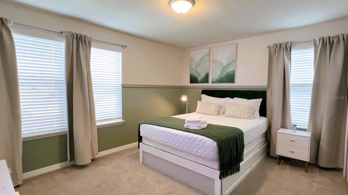 Image No.43-10 Bed Property for sale