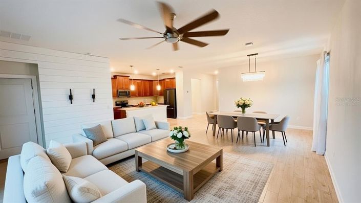 Image No.17-4 Bed Property for sale