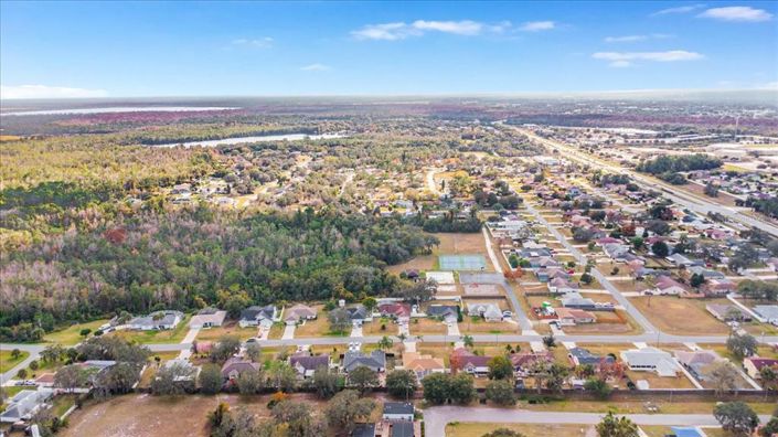 Image No.5-Propriété de 3 chambres à vendre à Kissimmee