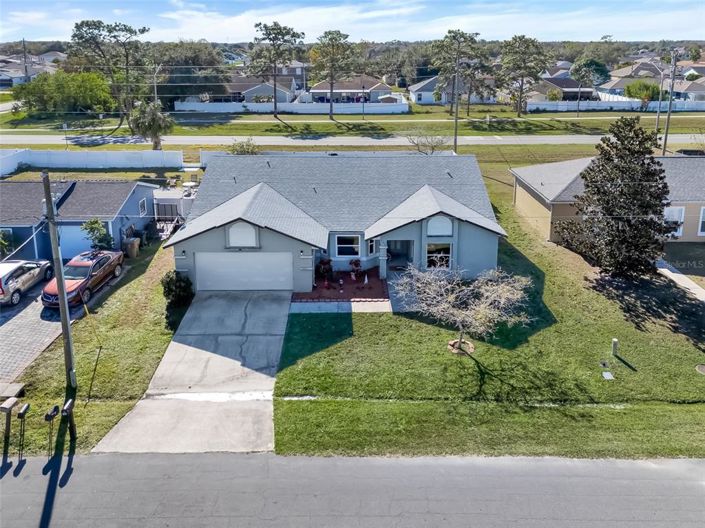 Image No.2-4 Bed Property for sale