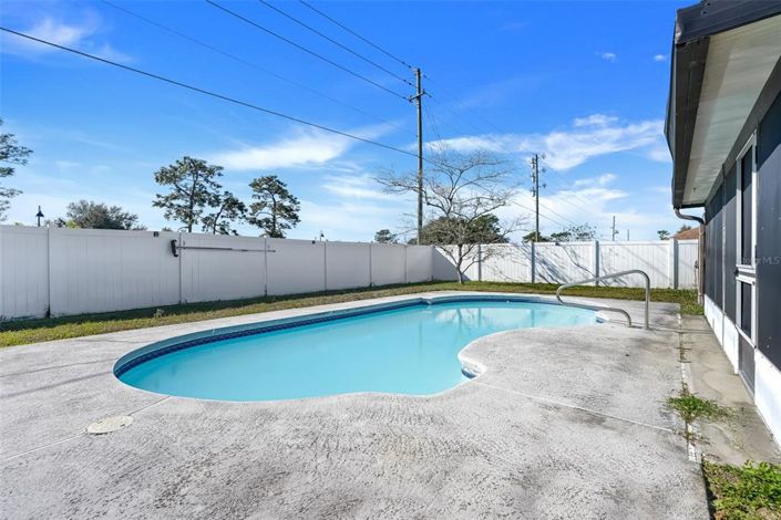 Image No.35-4 Bed Property for sale