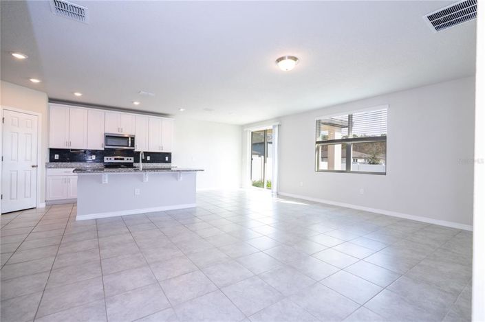 Image No.11-4 Bed Property for sale