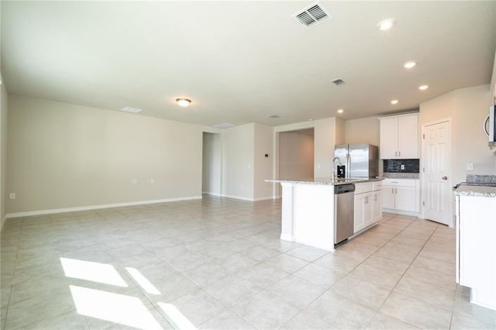 Image No.30-4 Bed Property for sale