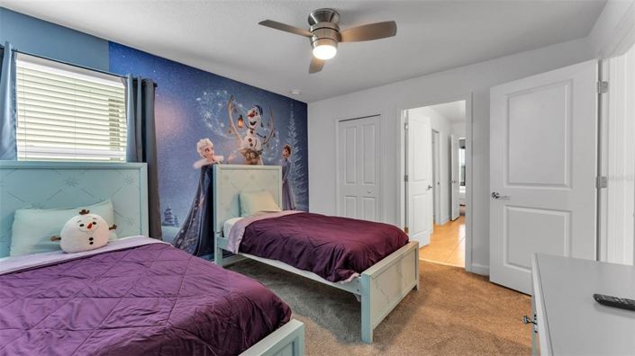 Image No.29-8 Bed Property for sale