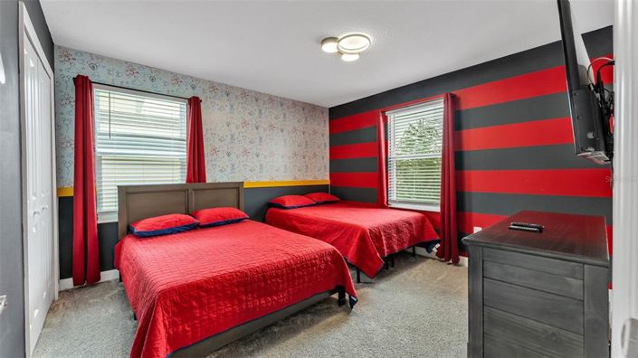 Image No.49-8 Bed Property for sale