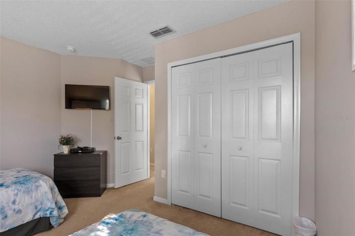 Image No.15-3 Bed Property for sale