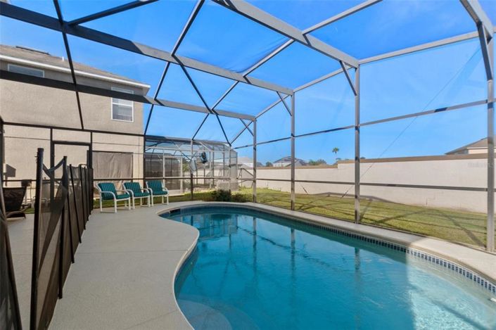 Image No.25-3 Bed Property for sale