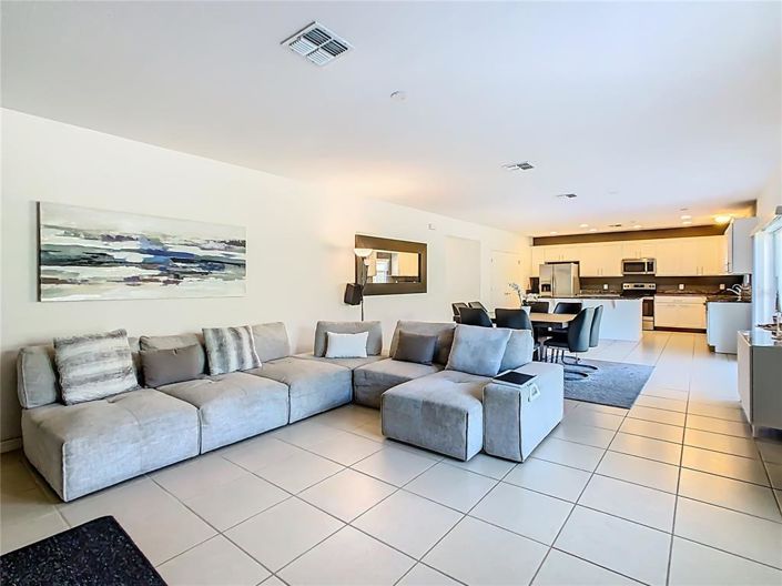 Image No.19-Propriété de 5 chambres à vendre à Kissimmee