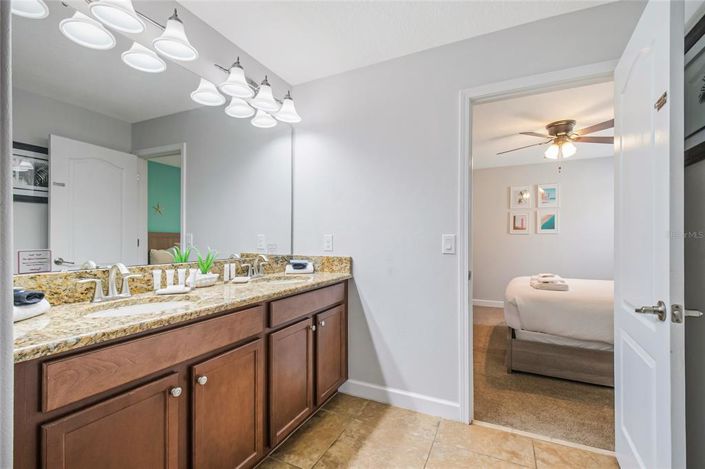 Image No.43-8 Bed Property for sale