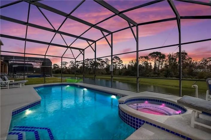 Image No.32-7 Bed Property for sale