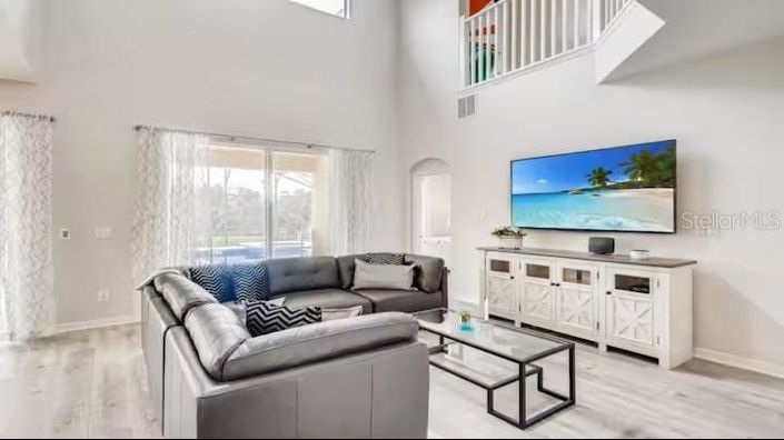 Image No.4-7 Bed Property for sale