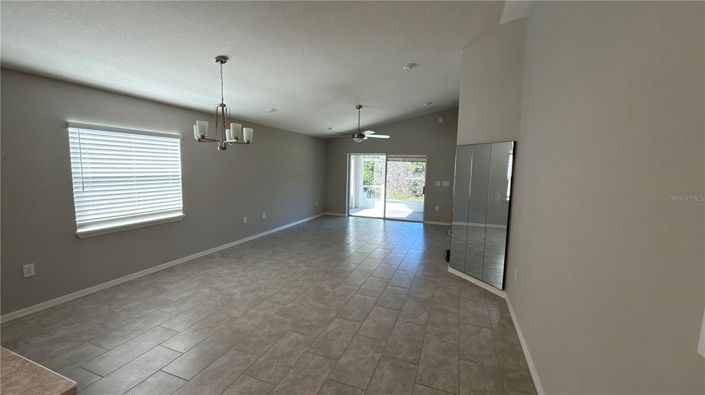 Image No.10-3 Bed Property for sale