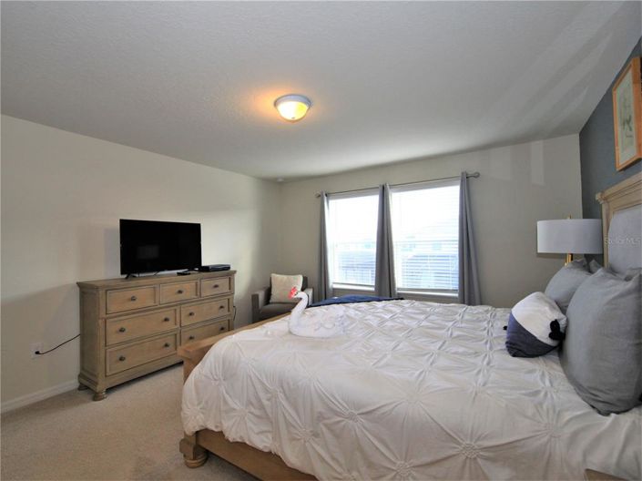 Image No.31-5 Bed Townhouse for sale