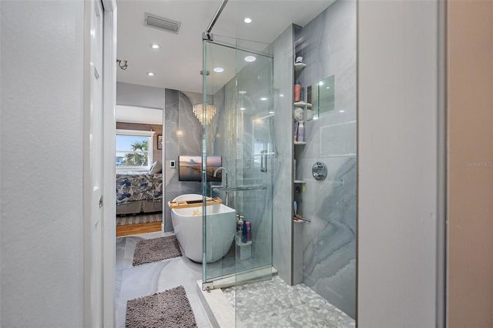 Image No.25-4 Bed Townhouse for sale