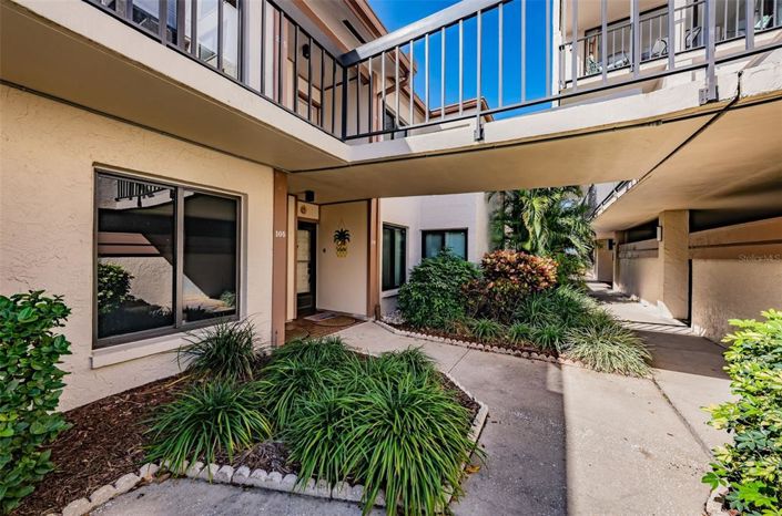 Image No.5-2 Bed Property for sale