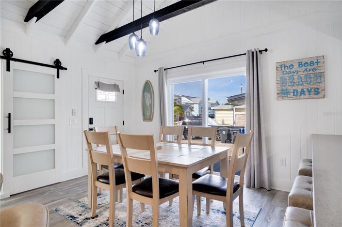 Image No.11-3 Bed Property for sale