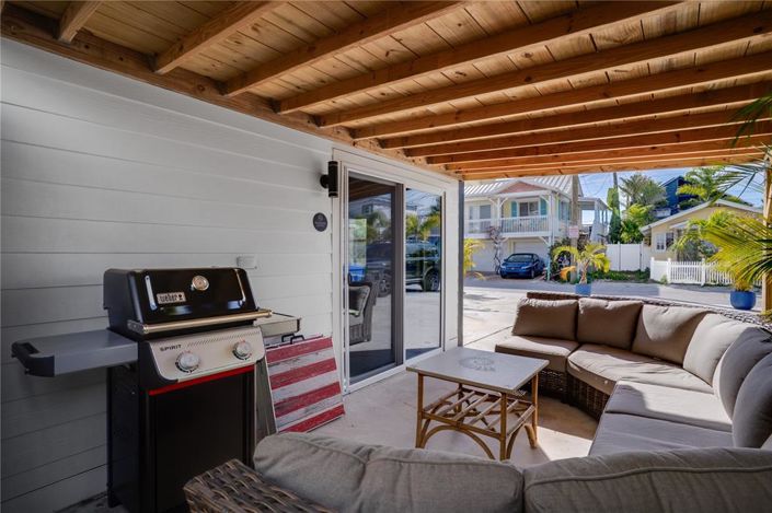 Image No.39-3 Bed Property for sale