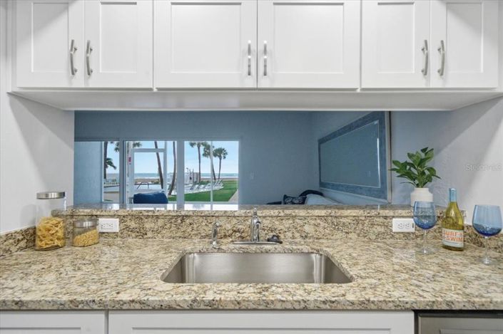 Image No.12-1 Bed Property for sale