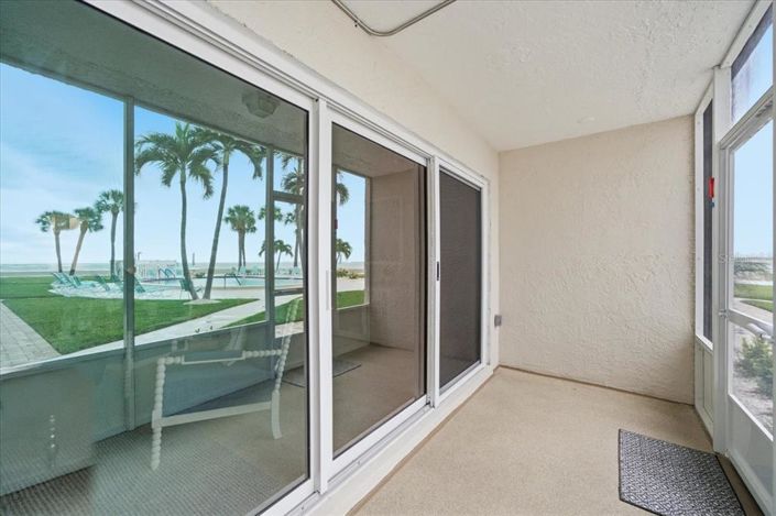 Image No.24-1 Bed Property for sale