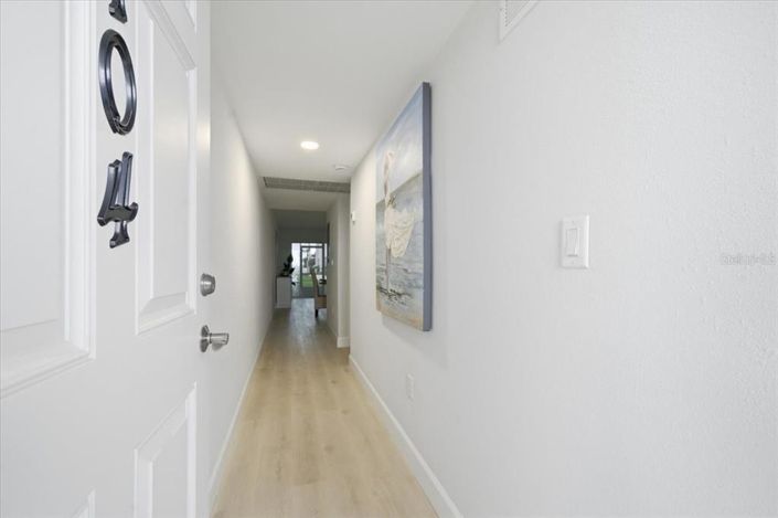 Image No.4-1 Bed Property for sale